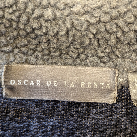 Oscar de la Renta Navy 1/4 Zip Sweater Sz Medium - Picture 5 of 6